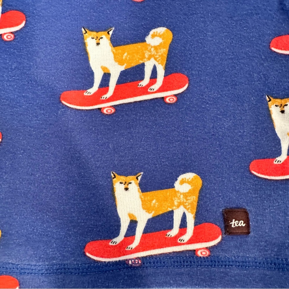 Tea Collection Goodnight Pajamas | Kids Size 6 | Shiba Inu Dog on Skateboard πΉ - Picture 2 of 6